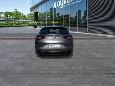 Alfa Romeo Stelvio 2.2 Diesel Sprint RWD 140 kW (190 CV) 5 Alfa Romeo Stelvio 2.2 Diesel Sprint RWD 140 kW (190 CV) 5