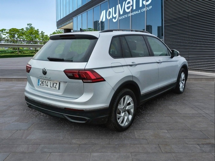 Volkswagen Tiguan Life 2.0 TDI 110 kW (150 CV) DSG Vehículo usado en Madrid Volkswagen Tiguan Life 2.0 TDI 110 kW (150 CV) DSG Vehículo usado en Madrid