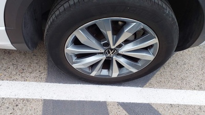 Volkswagen T-Roc Advance R-Line 1.0 TSI 81 kW (110 CV) 14 Volkswagen T-Roc Advance R-Line 1.0 TSI 81 kW (110 CV) 14