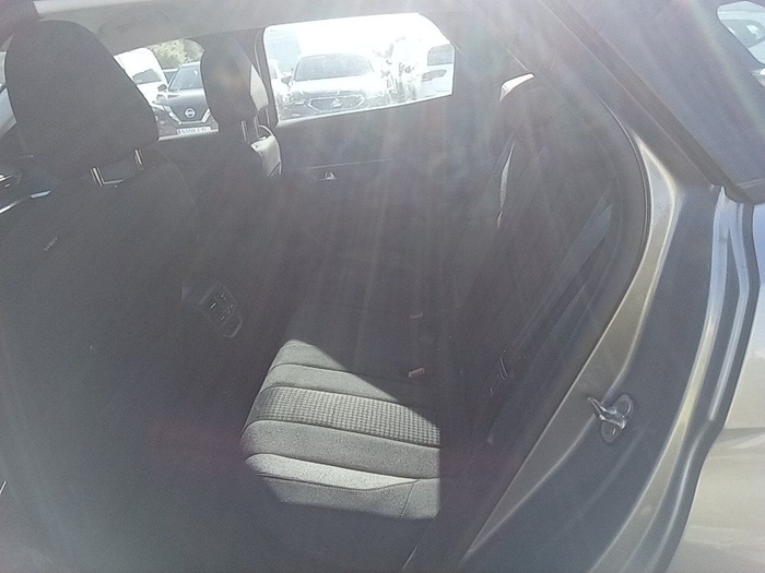 Peugeot 3008 BlueHDi 130 S&S Active Pack 96 kW (130 CV) Vehículo usado en Madrid Peugeot 3008 BlueHDi 130 S&S Active Pack 96 kW (130 CV) Vehículo usado en Madrid