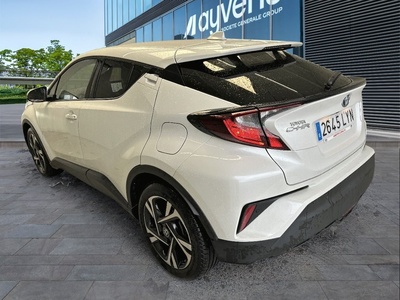 Toyota C-HR 1.8 125H Advance 90 kW (122 CV) 6 Toyota C-HR 1.8 125H Advance 90 kW (122 CV) 6