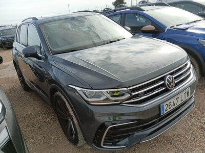 Volkswagen Tiguan R-Line 2.0 TDI 110 kW (150 CV) DSG 4 Volkswagen Tiguan R-Line 2.0 TDI 110 kW (150 CV) DSG 4