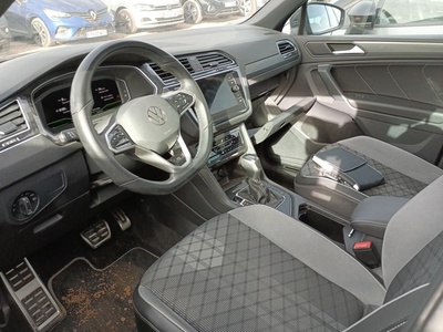 Volkswagen Tiguan R-Line 2.0 TDI 110 kW (150 CV) DSG 5 Volkswagen Tiguan R-Line 2.0 TDI 110 kW (150 CV) DSG 5