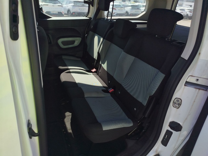 Citroen Berlingo BlueHDi 100 S&S Talla XL Feel 75 kW (102 CV) Vehículo usado en Madrid Citroen Berlingo BlueHDi 100 S&S Talla XL Feel 75 kW (102 CV) Vehículo usado en Madrid