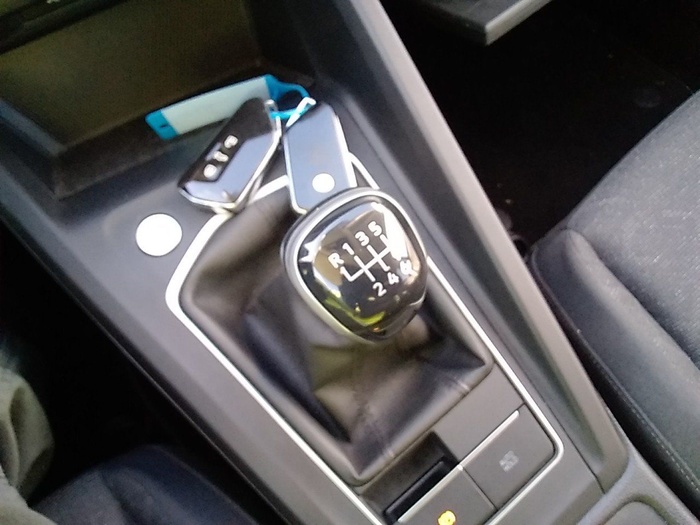 Volkswagen Golf Life 2.0 TDI 85 kW (115 CV) Vehículo usado en Madrid Volkswagen Golf Life 2.0 TDI 85 kW (115 CV) Vehículo usado en Madrid