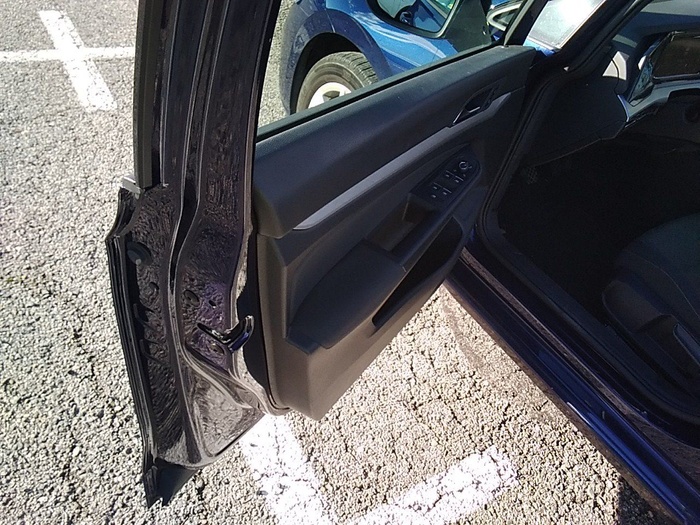 Volkswagen Golf Life 2.0 TDI 85 kW (115 CV) Vehículo usado en Madrid Volkswagen Golf Life 2.0 TDI 85 kW (115 CV) Vehículo usado en Madrid