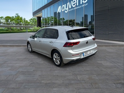Volkswagen Golf Life 1.0 eTSI 81 kW (110 CV) DSG 6 Volkswagen Golf Life 1.0 eTSI 81 kW (110 CV) DSG 6