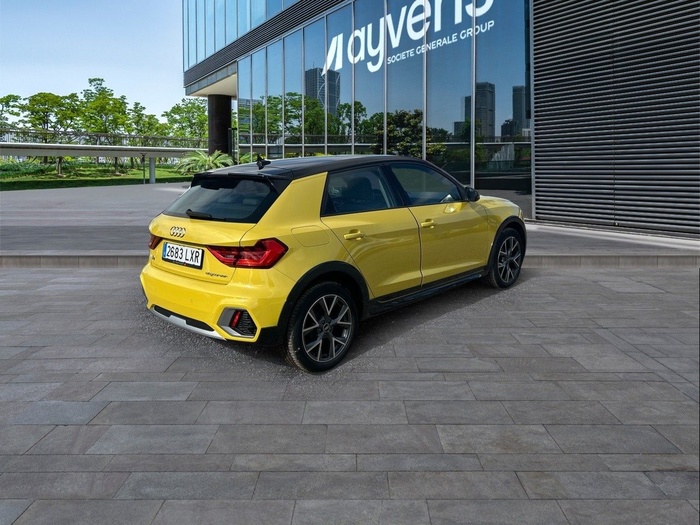 Audi A1 Citycarver Adrenalin 25 TFSI 70 kW (95 CV) Vehículo usado en Madrid Audi A1 Citycarver Adrenalin 25 TFSI 70 kW (95 CV) Vehículo usado en Madrid