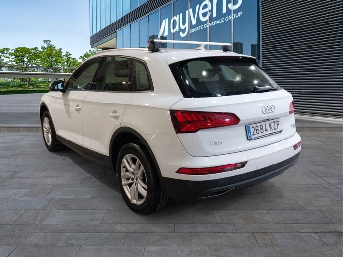 Audi Q5 Advanced 35 TDI quattro 120 kW (163 CV) S tronic Vehículo usado en Madrid Audi Q5 Advanced 35 TDI quattro 120 kW (163 CV) S tronic Vehículo usado en Madrid