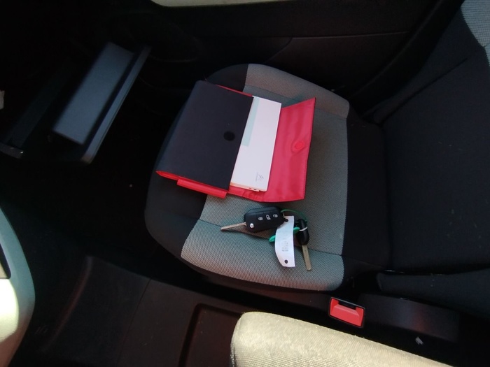 Citroen Berlingo BlueHDi 100 S&S Talla XL Feel 75 kW (102 CV) Vehículo usado en Madrid Citroen Berlingo BlueHDi 100 S&S Talla XL Feel 75 kW (102 CV) Vehículo usado en Madrid