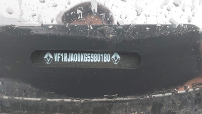 Renault Clio Business Blue dCi 63 kW (85 CV) 13 Renault Clio Business Blue dCi 63 kW (85 CV) 13