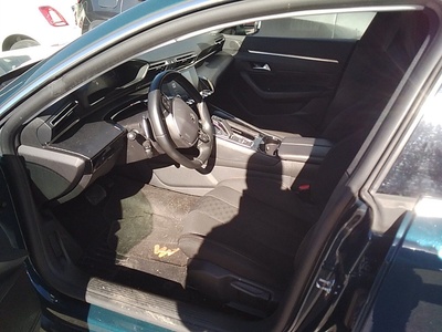 Peugeot 508 BlueHDi 130 S&S Active EAT8 96 kW (130 CV) 7 Peugeot 508 BlueHDi 130 S&S Active EAT8 96 kW (130 CV) 7