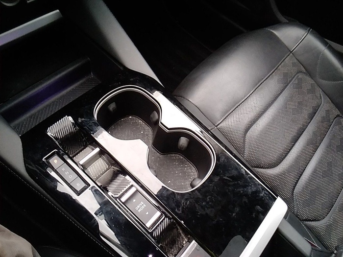 Citroen C5 X Hybrid 225 Shine Pack e-EAT8 165 kW (225 CV) Vehículo usado en Madrid Citroen C5 X Hybrid 225 Shine Pack e-EAT8 165 kW (225 CV) Vehículo usado en Madrid