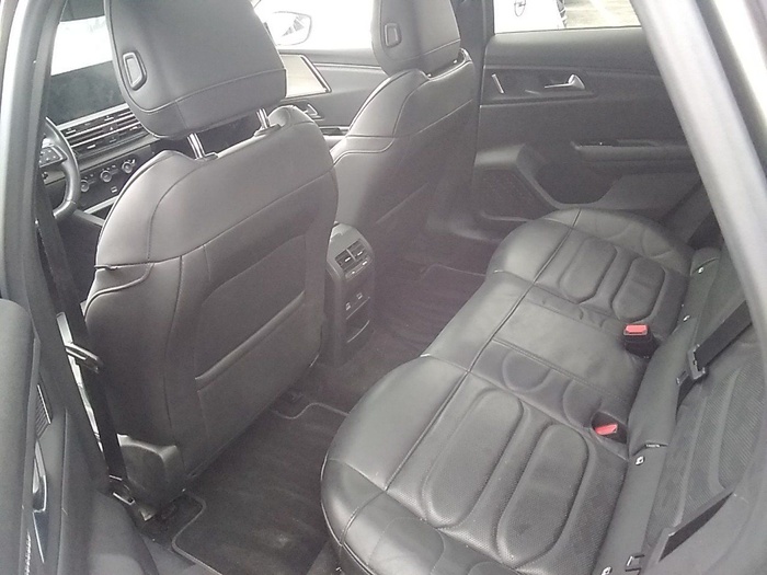 Citroen C5 X Hybrid 225 Shine Pack e-EAT8 165 kW (225 CV) Vehículo usado en Madrid Citroen C5 X Hybrid 225 Shine Pack e-EAT8 165 kW (225 CV) Vehículo usado en Madrid