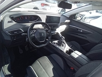 Peugeot 3008 BlueHDi 130 S&S Active Pack 96 kW (130 CV) 7 Peugeot 3008 BlueHDi 130 S&S Active Pack 96 kW (130 CV) 7