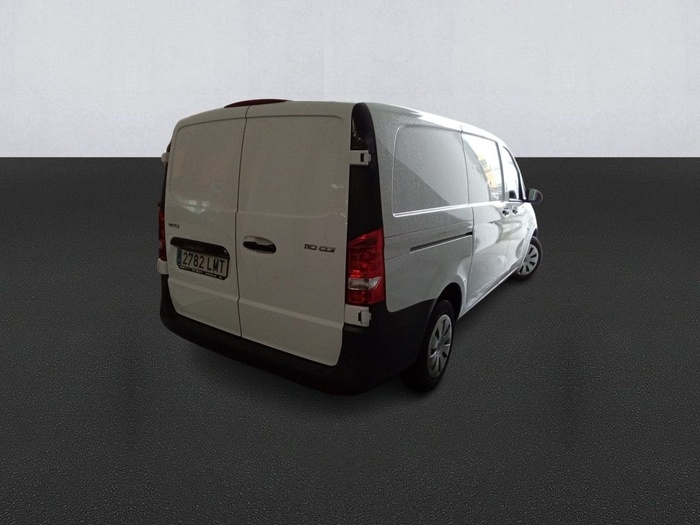 Mercedes-Benz Vito Furgon 110 CDI Pro larga 75 kW (102 CV) Vehículo usado en Madrid Mercedes-Benz Vito Furgon 110 CDI Pro larga 75 kW (102 CV) Vehículo usado en Madrid