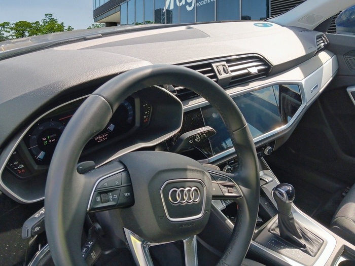 Audi Q3 TFSIe Advanced 45 TFSIe 180 kW (245 CV) S tronic Vehículo usado en Madrid Audi Q3 TFSIe Advanced 45 TFSIe 180 kW (245 CV) S tronic Vehículo usado en Madrid