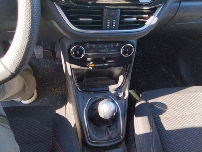 Ford Puma 1.0 EcoBoost MHEV ST-Line 92 kW (125 CV) 12 Ford Puma 1.0 EcoBoost MHEV ST-Line 92 kW (125 CV) 12