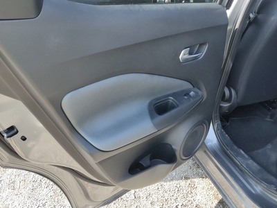 Nissan Juke DIG-T N-Connecta 4x2 84 kW (114 CV) 10 Nissan Juke DIG-T N-Connecta 4x2 84 kW (114 CV) 10