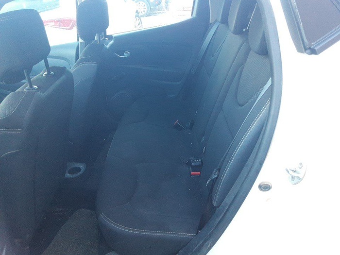 Renault Clio Business dCi 55 kW (75 CV) Vehículo usado en Madrid Renault Clio Business dCi 55 kW (75 CV) Vehículo usado en Madrid