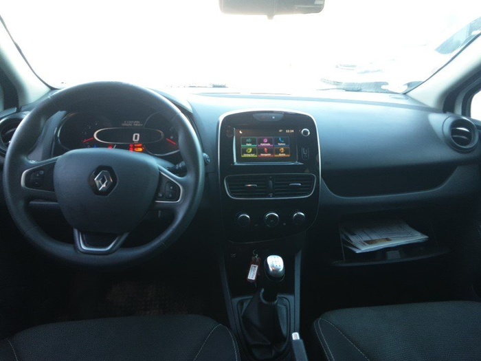 Renault Clio Business dCi 55 kW (75 CV) Vehículo usado en Madrid Renault Clio Business dCi 55 kW (75 CV) Vehículo usado en Madrid