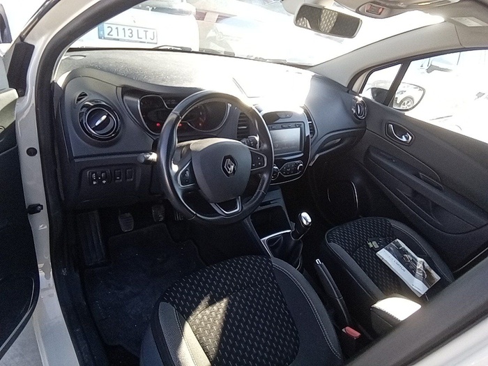Renault Captur Zen TCe 66 kW (90 CV) Vehículo usado en Madrid Renault Captur Zen TCe 66 kW (90 CV) Vehículo usado en Madrid