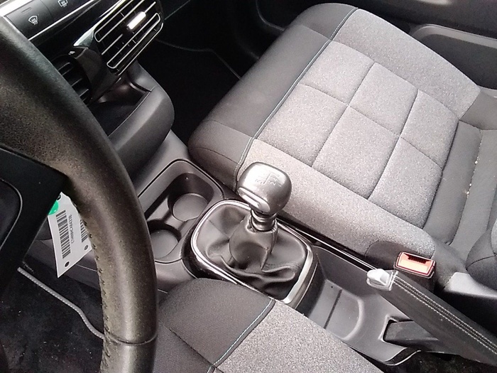 Citroen C4 Cactus BlueHDi 100 S&S Shine 75 kW (102 CV) Vehículo usado en Madrid Citroen C4 Cactus BlueHDi 100 S&S Shine 75 kW (102 CV) Vehículo usado en Madrid