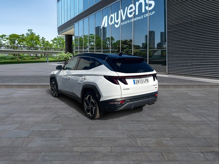 Hyundai Tucson 1.6 TGDI HEV Tecno Auto 2C 169 kW (230 CV) Vehículo usado en Madrid Hyundai Tucson 1.6 TGDI HEV Tecno Auto 2C 169 kW (230 CV) Vehículo usado en Madrid