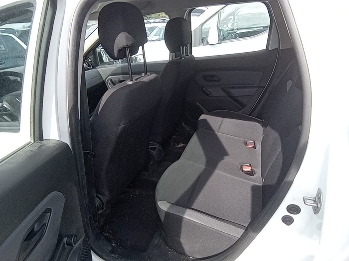 Dacia Duster Essential Blue dCi 85 kW (115 CV) 4X4 Vehículo usado en Madrid Dacia Duster Essential Blue dCi 85 kW (115 CV) 4X4 Vehículo usado en Madrid