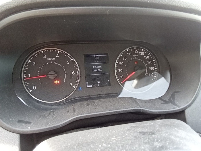 Dacia Duster Essential Blue dCi 85 kW (115 CV) 4X4 Vehículo usado en Madrid Dacia Duster Essential Blue dCi 85 kW (115 CV) 4X4 Vehículo usado en Madrid