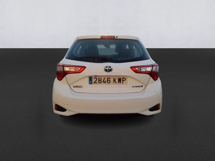Toyota Yaris 1.5 Hybrid Active 74 kW (100 CV) Vehículo usado en Madrid Toyota Yaris 1.5 Hybrid Active 74 kW (100 CV) Vehículo usado en Madrid