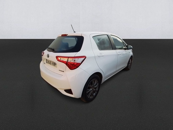 Toyota Yaris 1.5 Hybrid Active 74 kW (100 CV) Vehículo usado en Madrid Toyota Yaris 1.5 Hybrid Active 74 kW (100 CV) Vehículo usado en Madrid