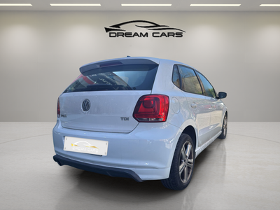Volkswagen Polo Sport by R-Line 1.6 TDI 66 kW (90 CV) DSG 5 Volkswagen Polo Sport by R-Line 1.6 TDI 66 kW (90 CV) DSG 5