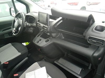 Citroen Berlingo BlueHDi 130 S&S Talla M Shine EAT8 96 kW (130 CV) 7 Citroen Berlingo BlueHDi 130 S&S Talla M Shine EAT8 96 kW (130 CV) 7