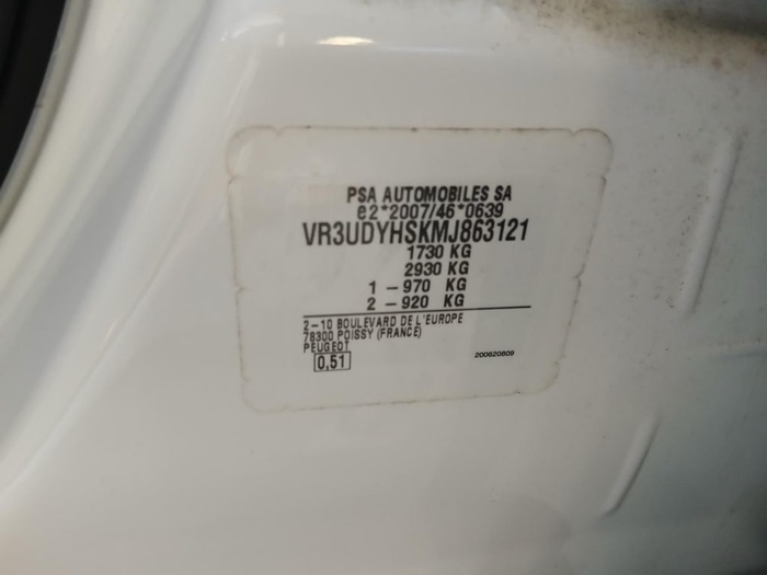 Peugeot 2008 BlueHDi 110 S&S Active 81 kW (110 CV) Vehículo usado en Madrid Peugeot 2008 BlueHDi 110 S&S Active 81 kW (110 CV) Vehículo usado en Madrid