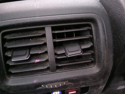 Volkswagen Touran Advance 2.0 TDI 110 kW (150 CV) DSG 14 Volkswagen Touran Advance 2.0 TDI 110 kW (150 CV) DSG 14