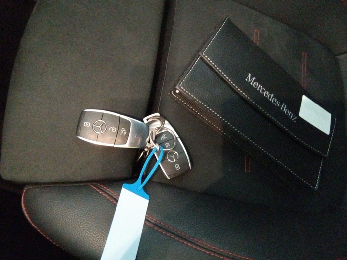 Mercedes-Benz GLB 220 D 4MATIC 140 kW (190 CV) Vehículo usado en Madrid Mercedes-Benz GLB 220 D 4MATIC 140 kW (190 CV) Vehículo usado en Madrid