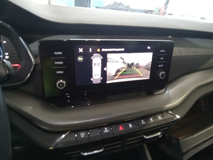 Skoda Octavia 2.0 TDI Ambition 85 kW (115 CV) Vehículo usado en Madrid Skoda Octavia 2.0 TDI Ambition 85 kW (115 CV) Vehículo usado en Madrid