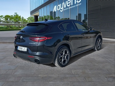 Alfa Romeo Stelvio 2.2 Diesel Sprint AWD 140 kW (190 CV) 4 Alfa Romeo Stelvio 2.2 Diesel Sprint AWD 140 kW (190 CV) 4