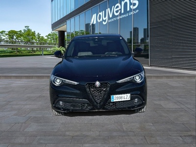 Alfa Romeo Stelvio 2.2 Diesel Sprint AWD 140 kW (190 CV) 2 Alfa Romeo Stelvio 2.2 Diesel Sprint AWD 140 kW (190 CV) 2