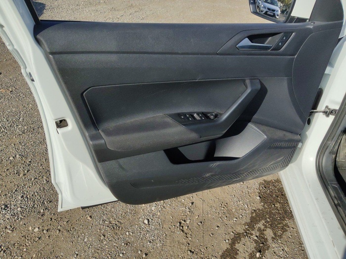 Volkswagen Polo Edition 1.6 TDI 59 kW (80 CV) Vehículo usado en Madrid Volkswagen Polo Edition 1.6 TDI 59 kW (80 CV) Vehículo usado en Madrid