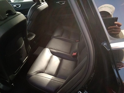 Volvo XC60 T6 Recharge Inscription AWD Auto 257 kW (350 CV) 12 Volvo XC60 T6 Recharge Inscription AWD Auto 257 kW (350 CV) 12