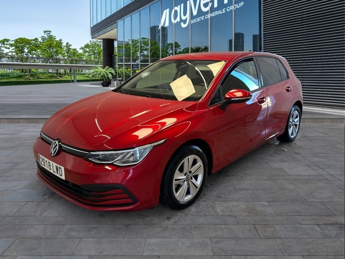 Volkswagen Golf Life 2.0 TDI 85 kW (115 CV) Vehículo usado en Madrid Volkswagen Golf Life 2.0 TDI 85 kW (115 CV) Vehículo usado en Madrid