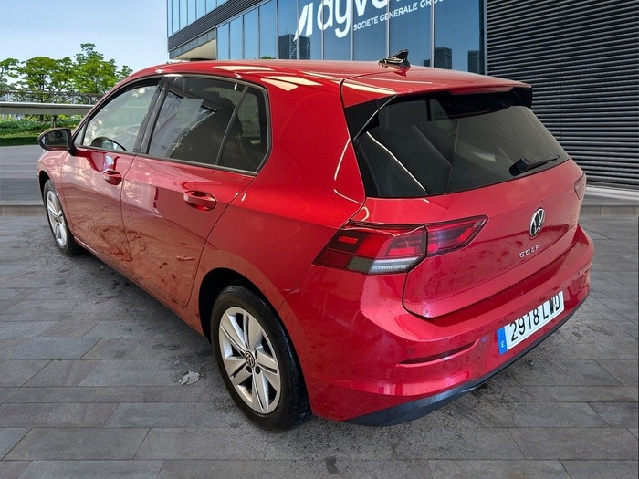 Volkswagen Golf Life 2.0 TDI 85 kW (115 CV) Vehículo usado en Madrid Volkswagen Golf Life 2.0 TDI 85 kW (115 CV) Vehículo usado en Madrid