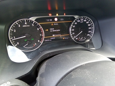 Nissan Qashqai DIG-T 140 mHEV Acenta 4x2 103 kW (140 CV) 8 Nissan Qashqai DIG-T 140 mHEV Acenta 4x2 103 kW (140 CV) 8