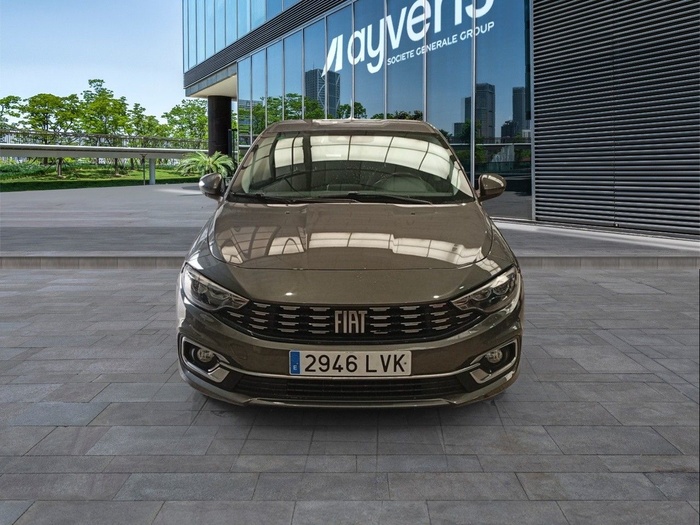 Fiat Tipo 1.6 Multijet Diesel Life 96 kW (130 CV) Vehículo usado en Madrid Fiat Tipo 1.6 Multijet Diesel Life 96 kW (130 CV) Vehículo usado en Madrid