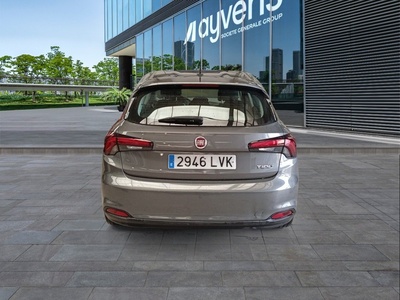 Fiat Tipo 1.6 Multijet Diesel Life 96 kW (130 CV) 5 Fiat Tipo 1.6 Multijet Diesel Life 96 kW (130 CV) 5