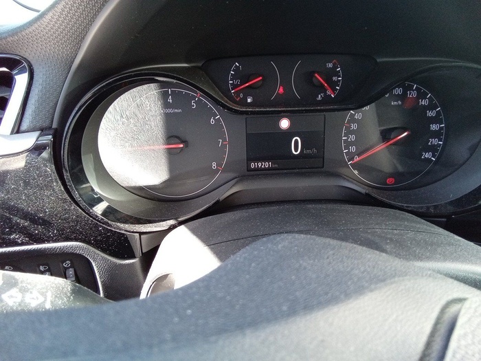 Opel Corsa 1.2 Turbo XHL Edition 74 kW (100 CV) Vehículo usado en Madrid Opel Corsa 1.2 Turbo XHL Edition 74 kW (100 CV) Vehículo usado en Madrid