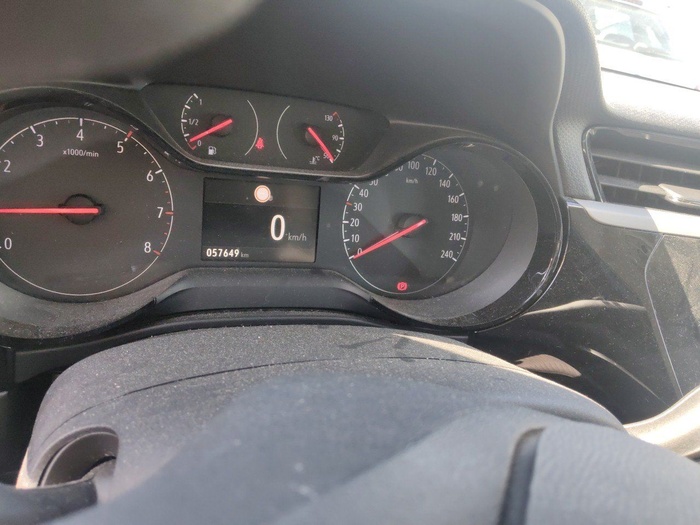 Opel Corsa 1.2 XEL Edition 55 kW (75 CV) Vehículo usado en Madrid Opel Corsa 1.2 XEL Edition 55 kW (75 CV) Vehículo usado en Madrid