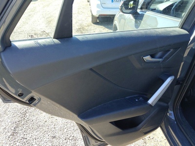 Audi Q2 Advanced 30 TDI 85 kW (116 CV) S tronic 10 Audi Q2 Advanced 30 TDI 85 kW (116 CV) S tronic 10